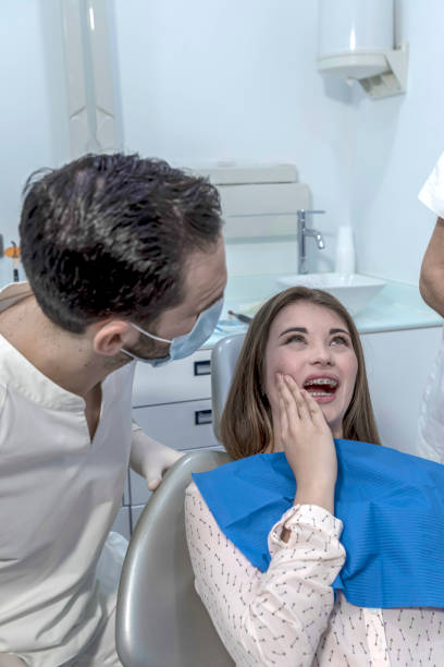 Best Emergency Tooth Extraction in Vaughn, WA